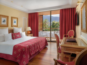 Отель Botanico & The Oriental Spa Garden