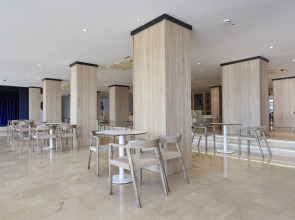 Globales Cala Vinas Adults Only 16+