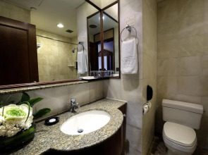 Charterhouse Causeway Bay