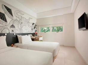 Grandmas Tuban Hotel