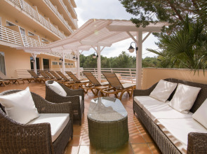 Azuline Hotel Bahamas y Bahamas II