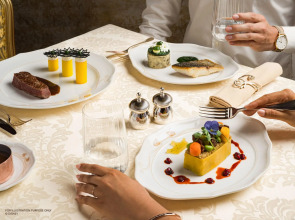 Отель Disneyland