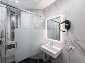 Ramada Hong Kong Harbour View