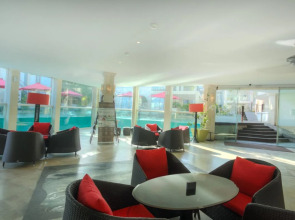 FuramaXclusive Ocean Beach, Seminyak, Bali