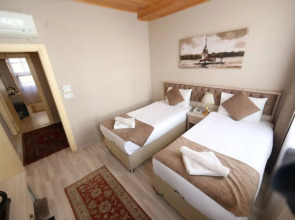 Отель Sultans Royal