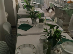 Hotel Eveline Portosole