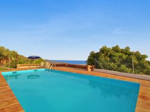 1039 Villa Cuatro Caminos