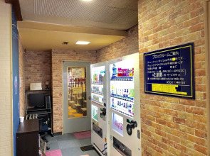 Capsule Hotel Block Room