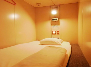 Capsule Hotel Block Room