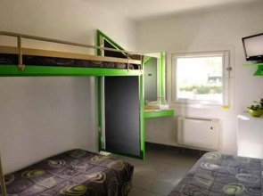 Lemon Hotel Plan de Campagne Marseille