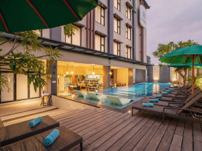 Kamaniiya Petitenget Seminyak