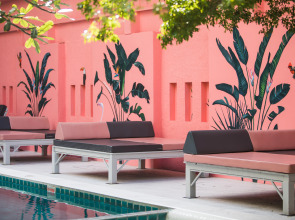 Курорт Sandalay Resort Pattaya