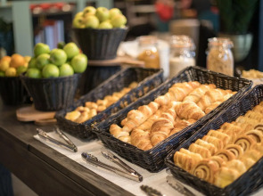 Radisson RED London Greenwich The O2