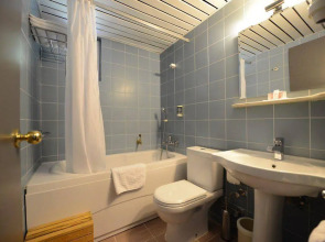 Herakles Thermal Hotel