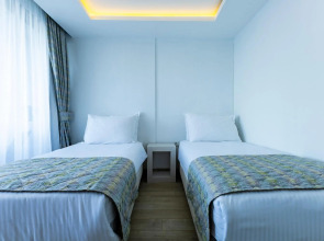 The Nowness Luxury Hotel & Spa (Adults Only 16+)