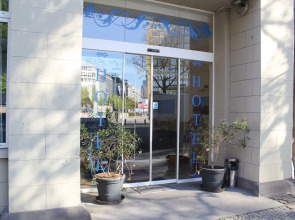 LebensQuelle am Checkpoint Charlie