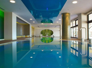 Kipriotis Hippocrates & Maris Suites