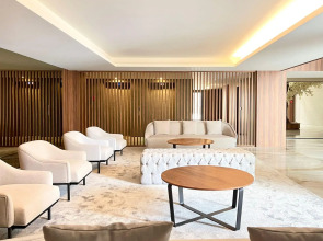 Hotel Acta The Avenue