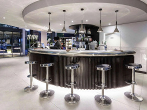 Novotel Suites Geneve Aeroport