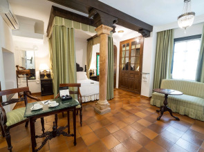 Отель Soho Boutique Palacio San Gabriel