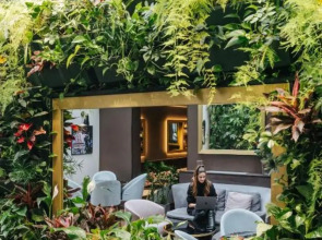 Le Parisis Paris Tour Eiffel