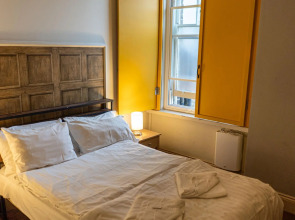 Publove @ Exmouth Arms Euston