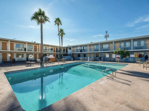 Econo Lodge Phoenix North I-17