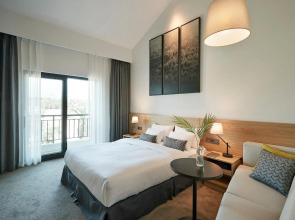 The Suites Hotel Jeju