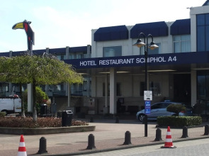 Отель Van der Valk Schiphol A4