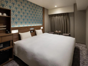 Отель The B Namba-Kuromon