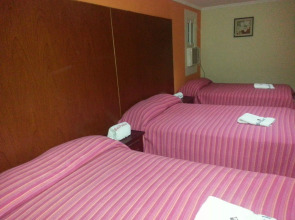 Express Inn Panama International Airport Hostel