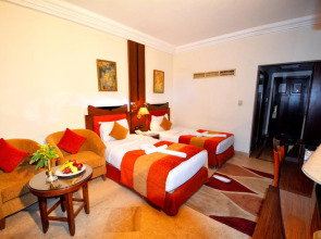 Aracan Eatabe Luxor Hotel