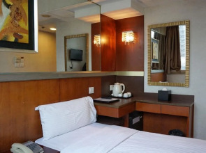 Oriental Lander Hotel