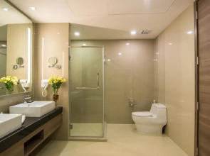 Best Western Plus Wanda Grand Hotel