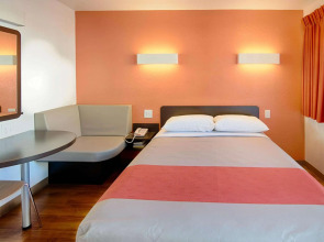 Motel 6 Mammoth Lakes, CA