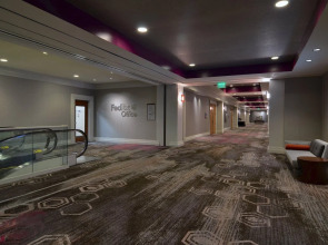 Loews Hollywood Hotel