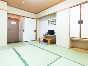 Sakura Ryokan Asakusa Iriya