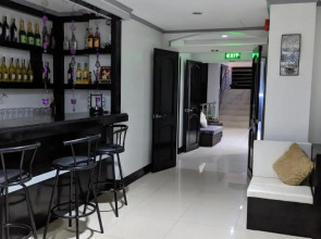 Bohol South Beach Hotel