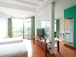 Курорт Sandalay Resort Pattaya