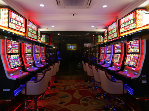 Отель Caravelle Saigon