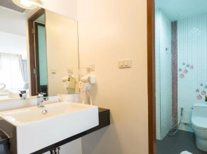 Phranang Place Hotel