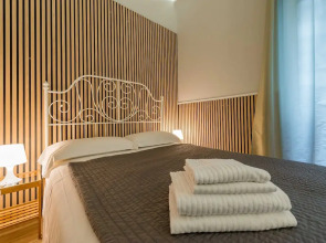 Un Attimo a Roma B&B