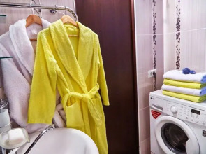 Pyat Zvezd  na pr-te Lenina, d. 104-1