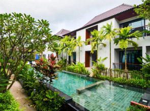 Coco Retreat Phuket Resort & Spa