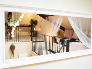 The Loft 2BR Duplex, Central & Parking