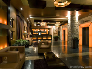 Sandman Suites Vancouver on Davie