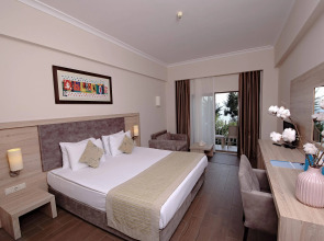 Yasmin Bodrum Resort - All Inclusive