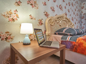 Подмосковный кров на улице Белого