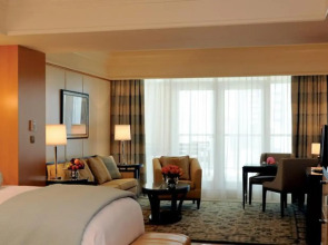 The Ritz-Carlton Executive Residences