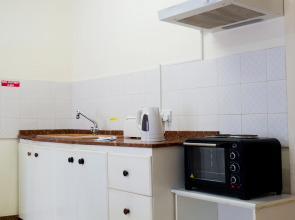 Huli Hotel & Apartments